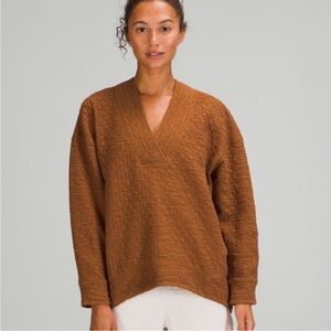 Women's Lululemon V-Neck Sweater